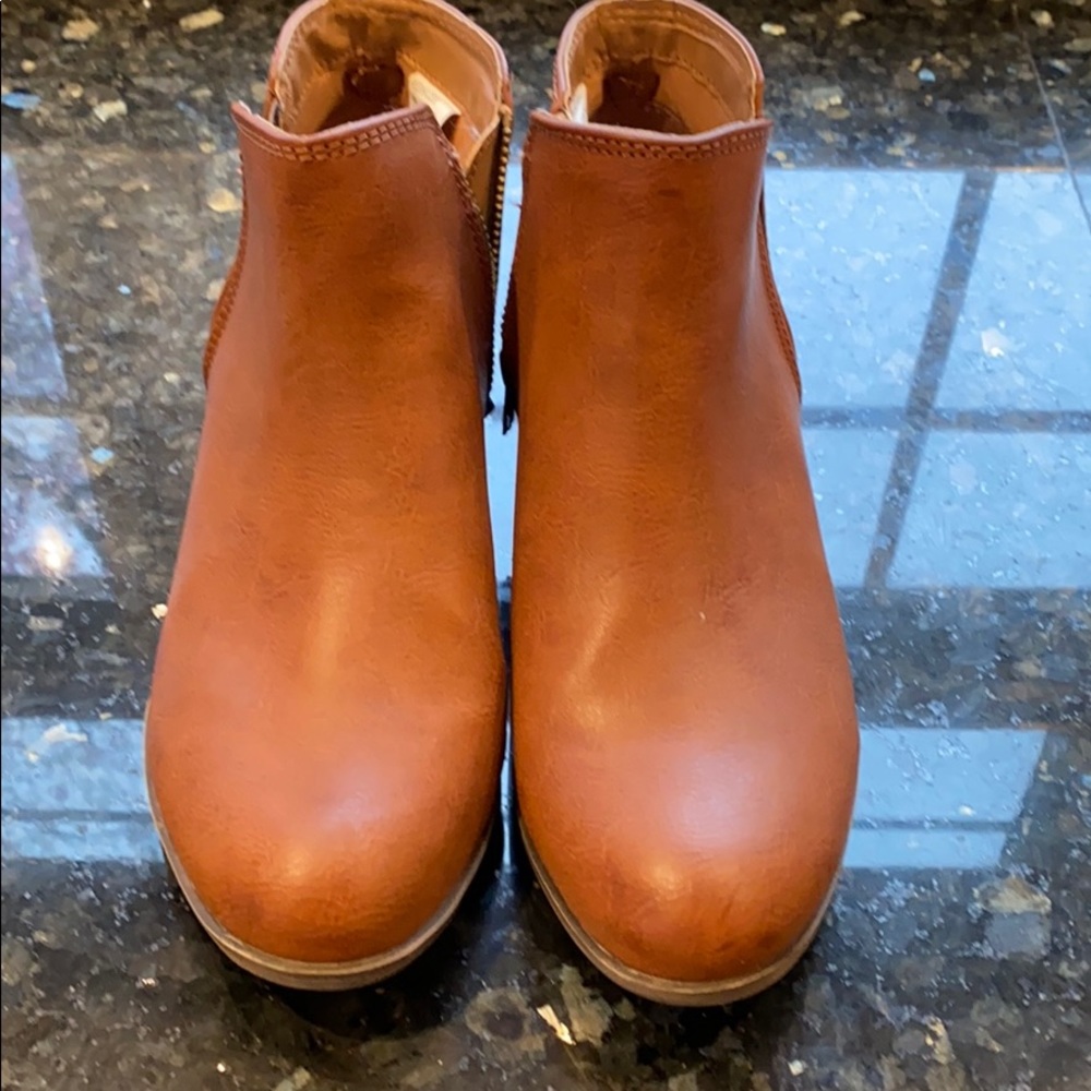Side zip bootie (9)